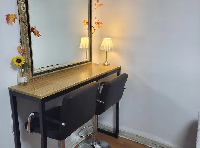 Newly Renovated Spacious 2 Bedroom Unit In Hbc #1 Villa