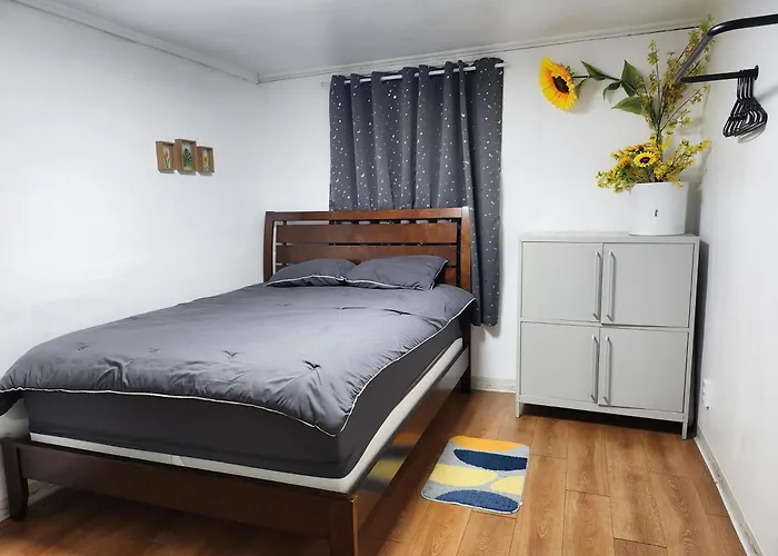 Villa Newly Renovated Spacious 2 Bedroom Unit In Hbc #1